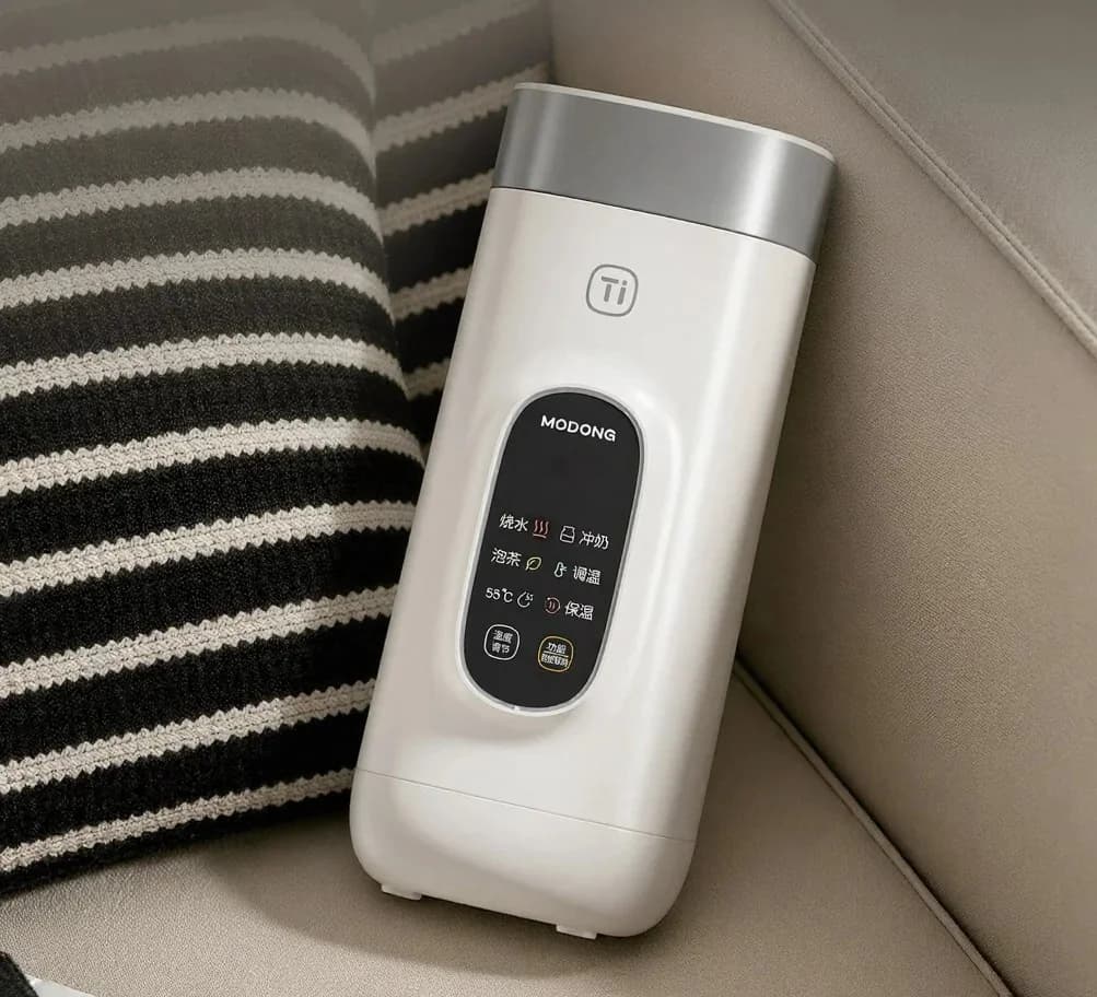 Taza eléctrica de viaje de titanio, 650 ml, 220 V