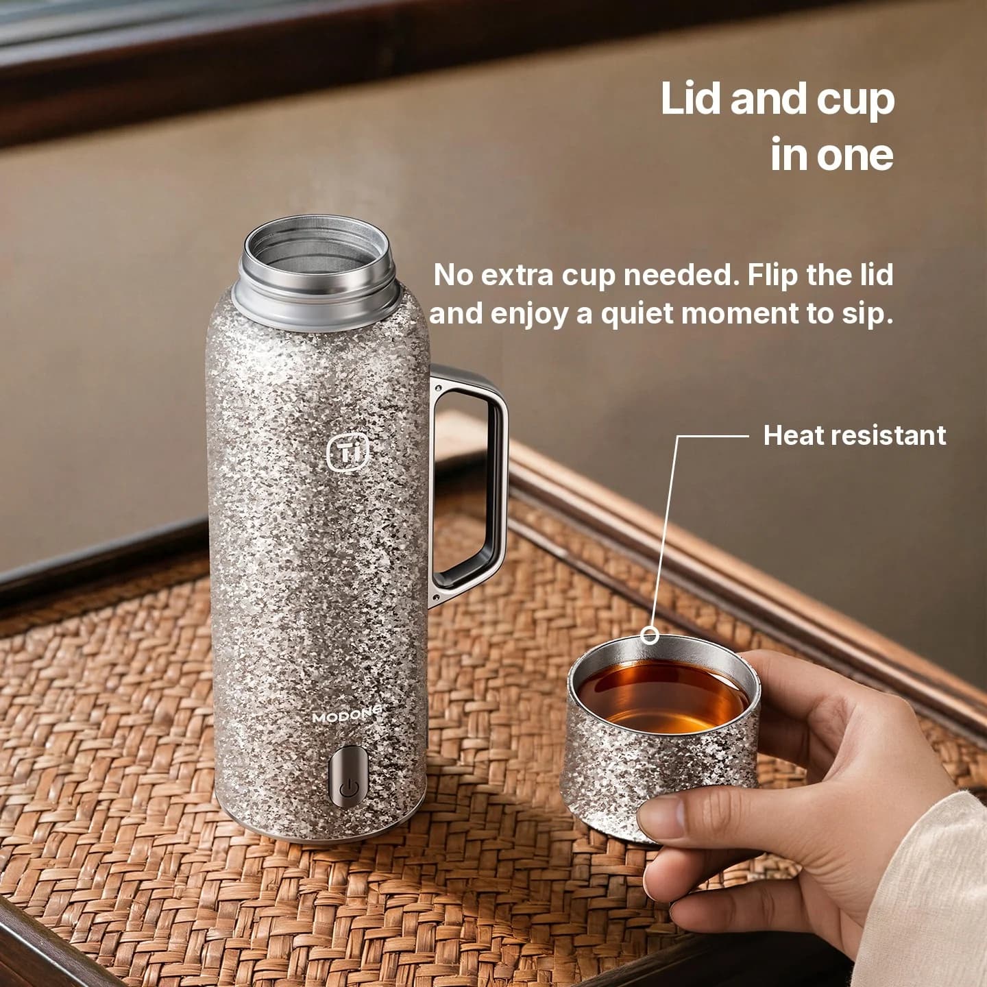 Vaso aislado de titanio puro con pantalla de temperatura, 601-700ml